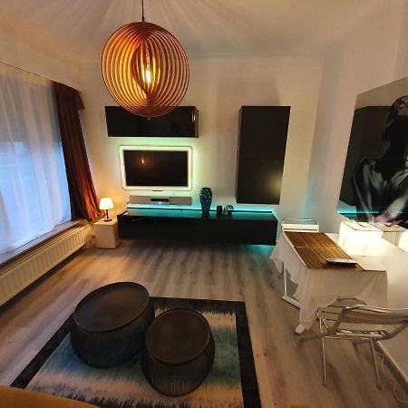 Cosy Corner In Quiet Suburb - All Cars Allowed Amberes Exterior foto